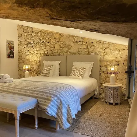 La Maison Du Clocher Guest house