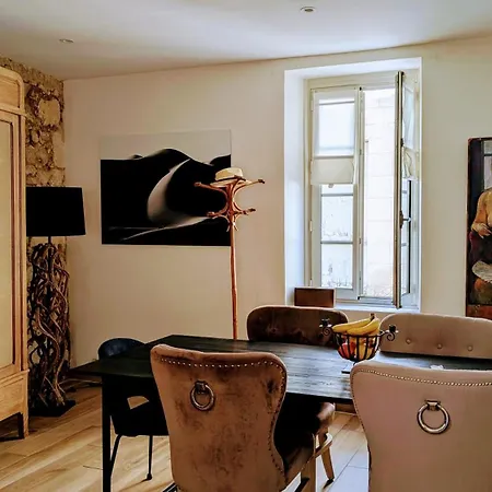 La Maison Du Clocher 4*