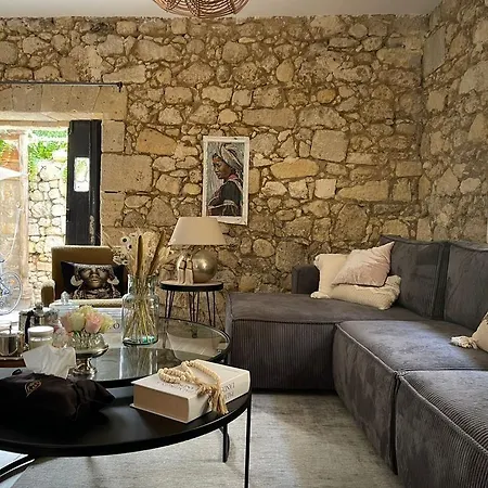 La Maison Du Clocher Affittacamere 4*