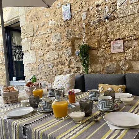 La Maison Du Clocher