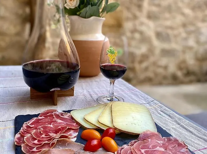 La Maison Du Clocher