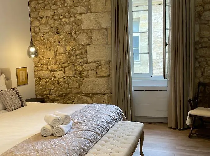 La Maison Du Clocher 4* Saint-Emilion