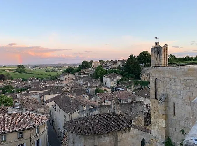 Penzion La Maison Du Clocher 4*