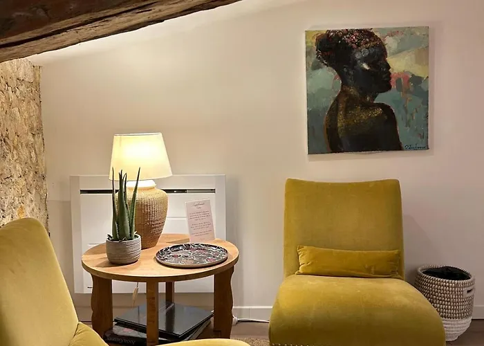 La Maison Du Clocher