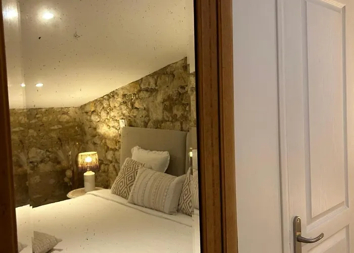 La Maison Du Clocher Guest house