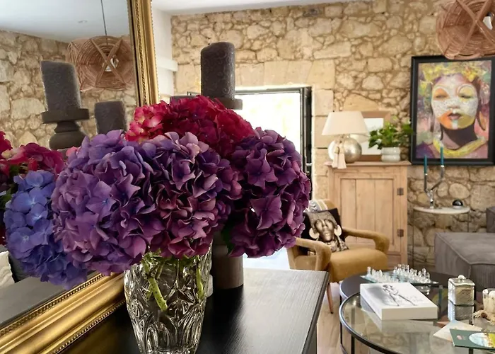 La Maison Du Clocher 4*