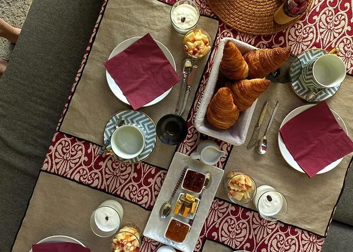 Guest house La Maison Du Clocher 4*