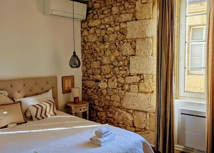 La Maison Du Clocher 4* Saint-Emilion