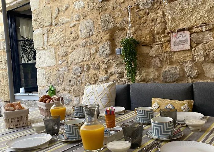 La Maison Du Clocher